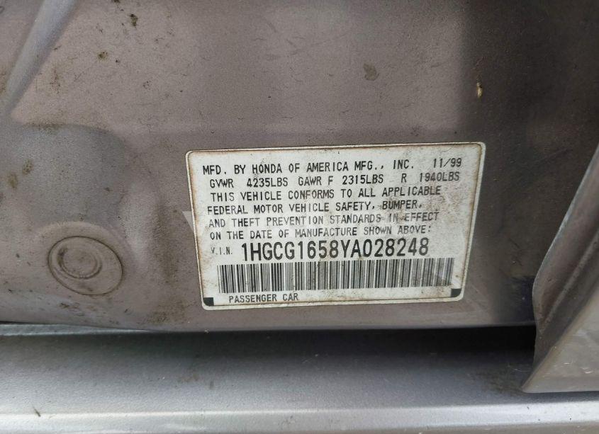 Photo 9 of 2000 Honda Accord 3.0 EX (VIN 1HGCG1658YA028248)