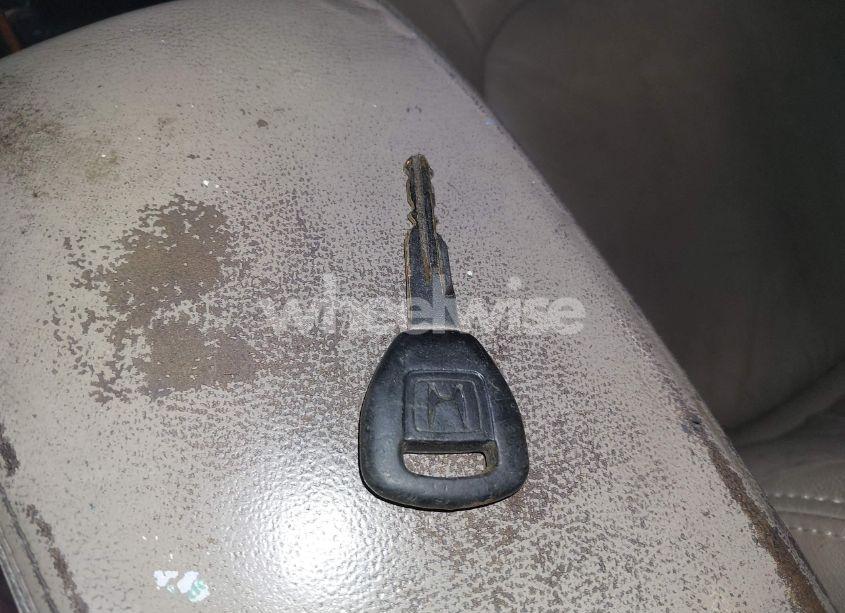 Photo 11 of 2000 Honda Accord 3.0 EX (VIN 1HGCG1658YA040643)