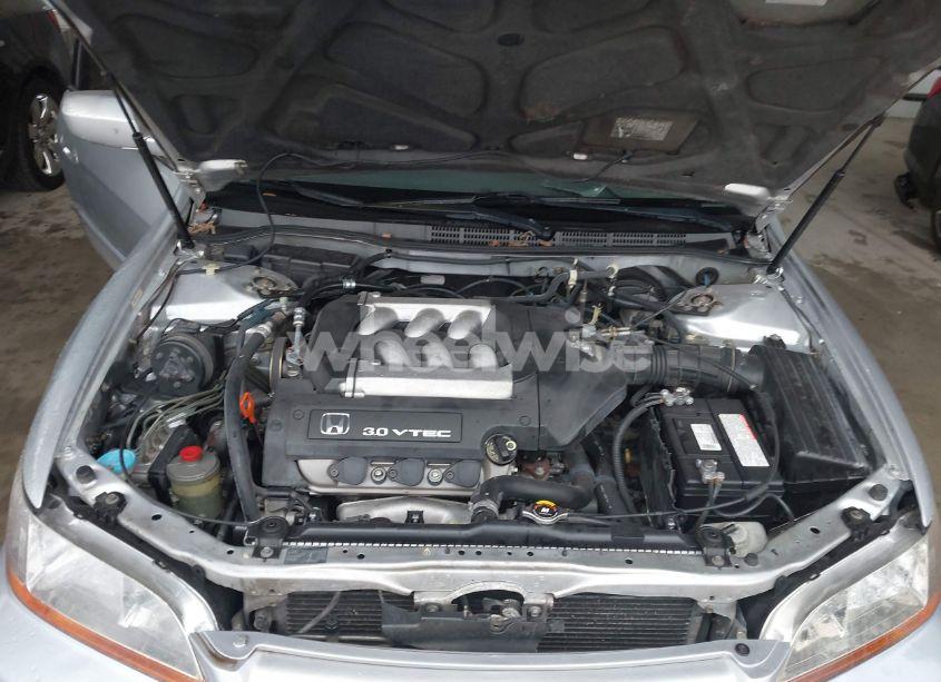 Photo 10 of 2001 Honda Accord SDN EX W/LEATHER (VIN 1HGCG16591A011545)