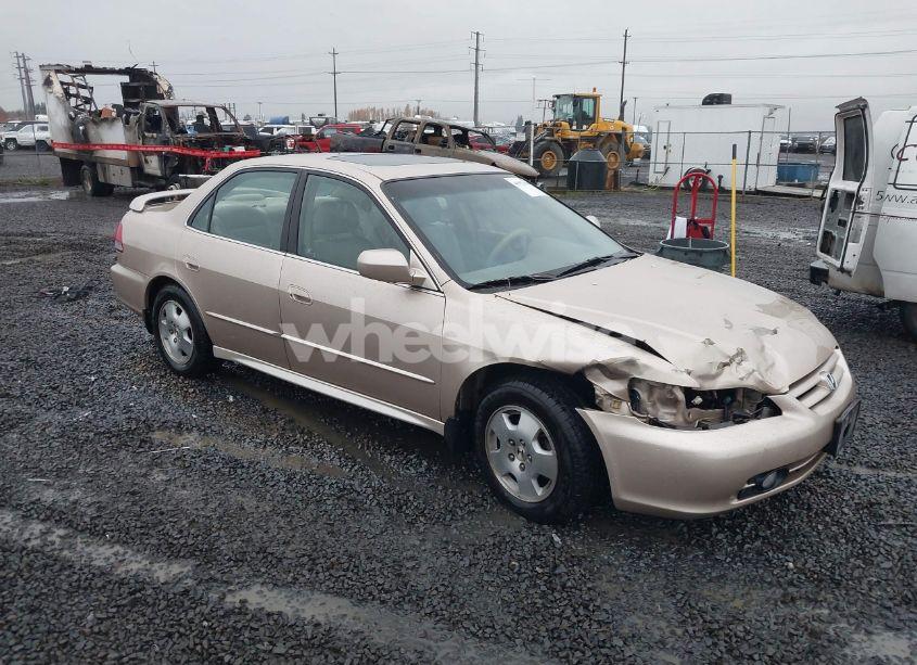 2001 Honda Accord 3.0 EX (VIN 1HGCG16591A018284) main photo