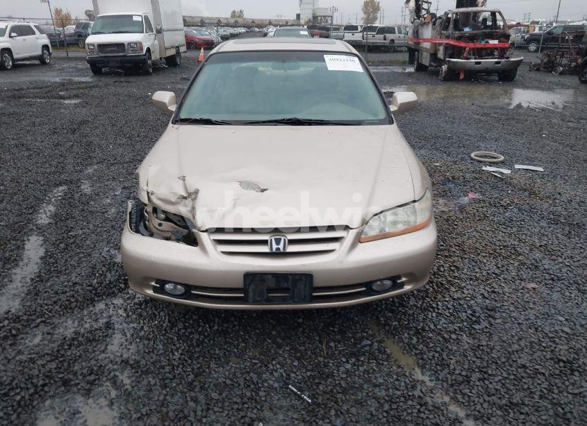 Photo 13 of 2001 Honda Accord 3.0 EX (VIN 1HGCG16591A018284)