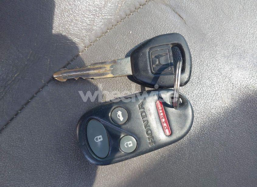 Photo 11 of 2001 Honda Accord 3.0 EX (VIN 1HGCG16591A050572)