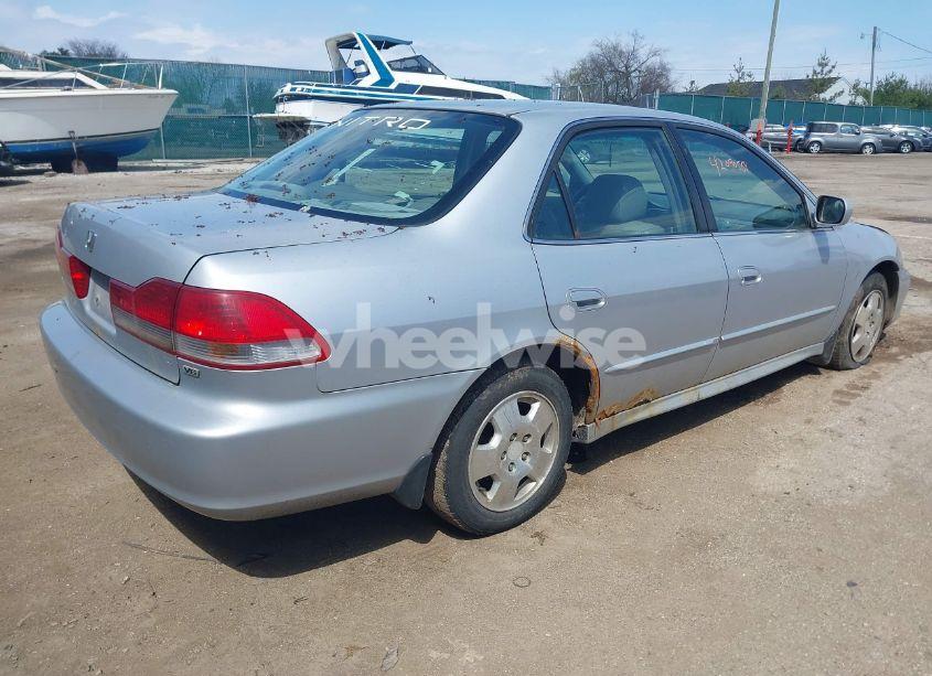 Photo 4 of 2001 Honda Accord 3.0 EX (VIN 1HGCG16591A050572)