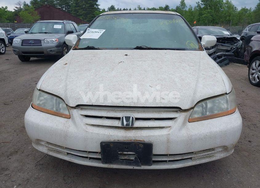Photo 6 of 2001 Honda Accord 3.0 EX (VIN 1HGCG16591A053150)