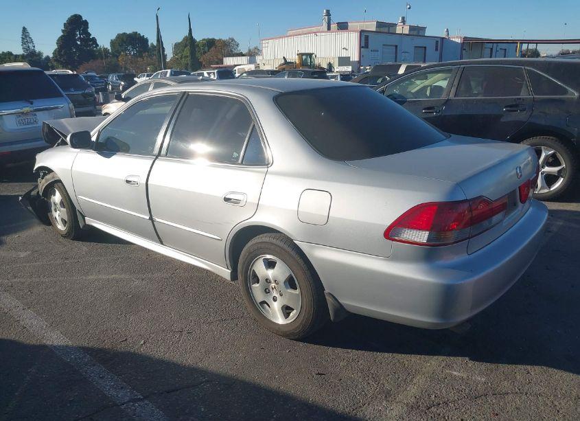 Photo 3 of 2001 Honda Accord 3.0 EX (VIN 1HGCG16591A055111)