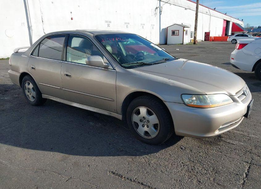 2002 Honda Accord 3.0 EX (VIN 1HGCG16592A002586) main photo