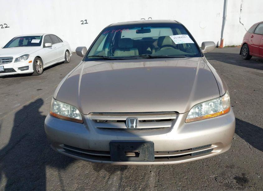 Photo 6 of 2002 Honda Accord 3.0 EX (VIN 1HGCG16592A002586)
