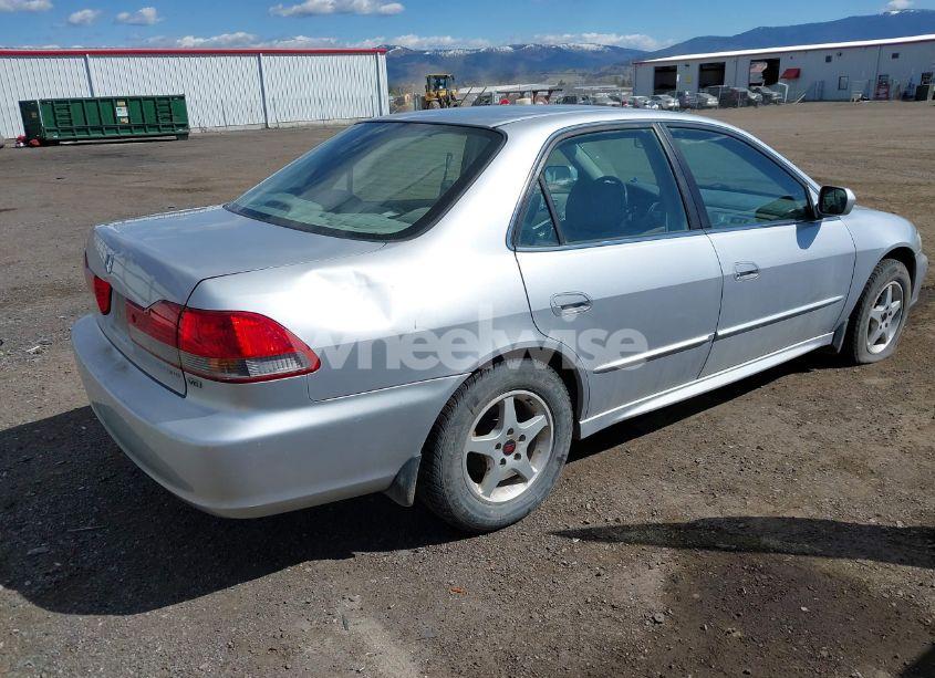 Photo 4 of 2002 Honda Accord 3.0 EX (VIN 1HGCG16592A014544)