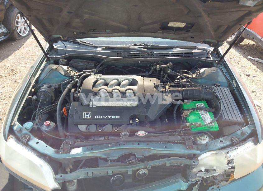 Photo 10 of 2002 Honda Accord 3.0 EX (VIN 1HGCG16592A033255)