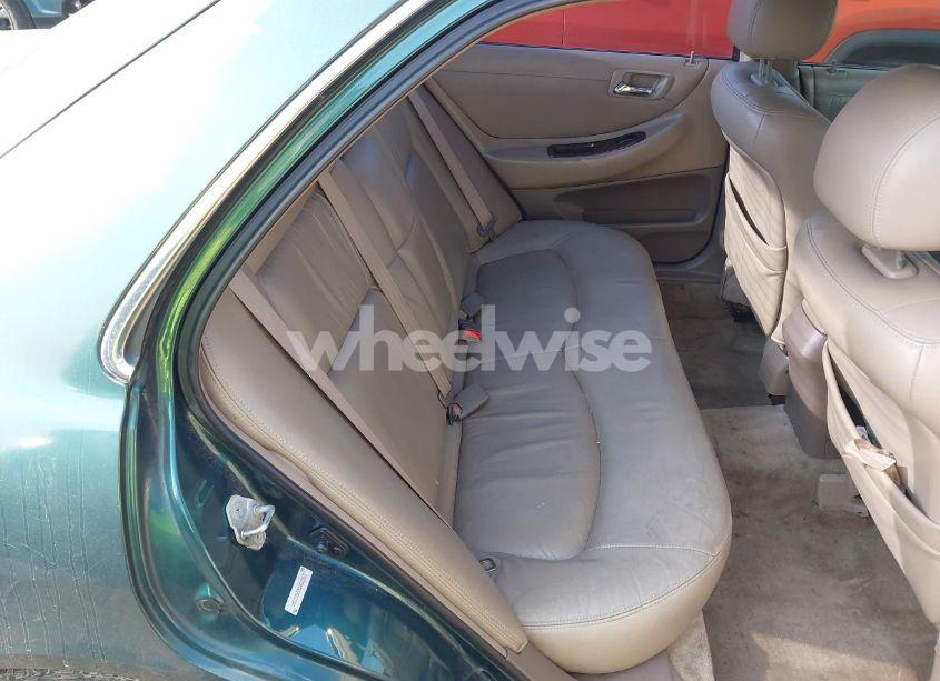 Photo 8 of 2002 Honda Accord 3.0 EX (VIN 1HGCG16592A033255)