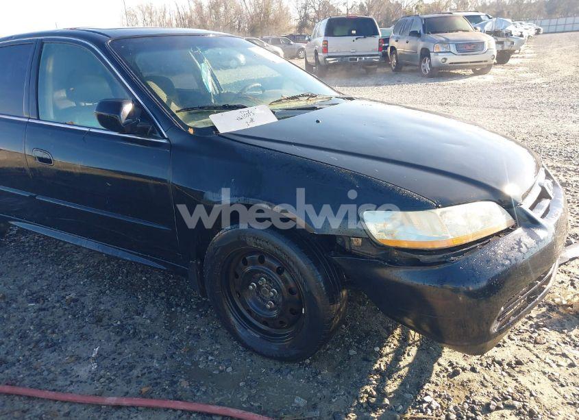 Photo 6 of 2002 Honda Accord 3.0 EX (VIN 1HGCG16592A059810)