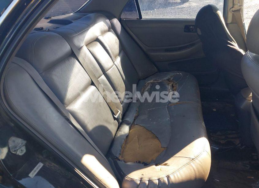 Photo 8 of 2002 Honda Accord 3.0 EX (VIN 1HGCG16592A059810)