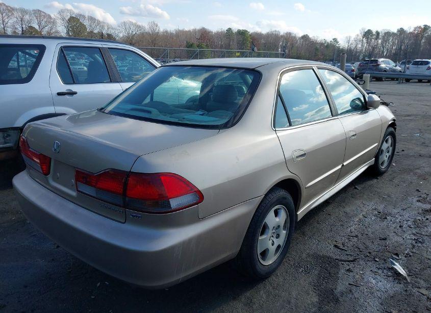 Photo 4 of 2002 Honda Accord 3.0 EX (VIN 1HGCG16592A060388)