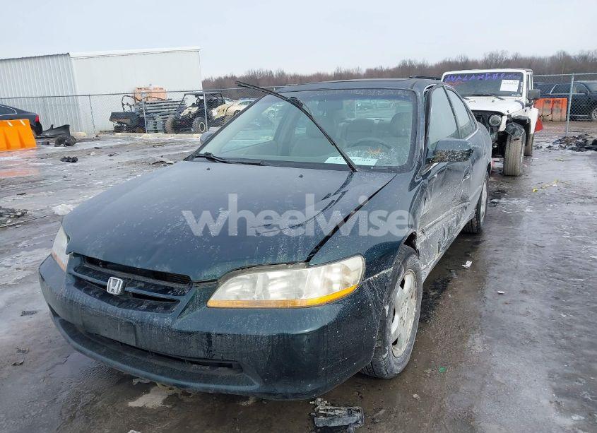 Photo 2 of 1998 Honda Accord EX V6 (VIN 1HGCG1659WA045542)