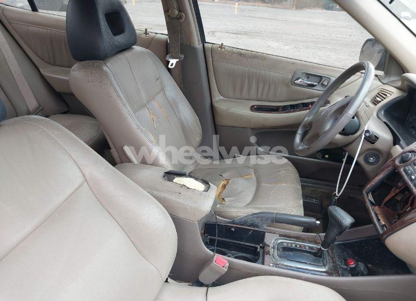 Photo 5 of 1998 Honda Accord EX V6 (VIN 1HGCG1659WA070103)