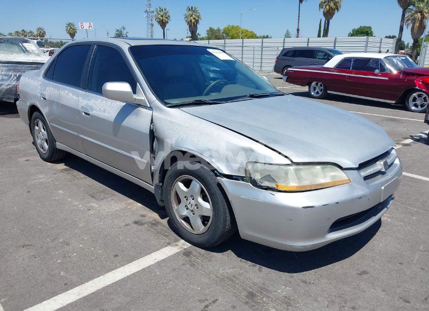 1999 Honda Accord EX V6 (VIN 1HGCG1659XA007004) main photo