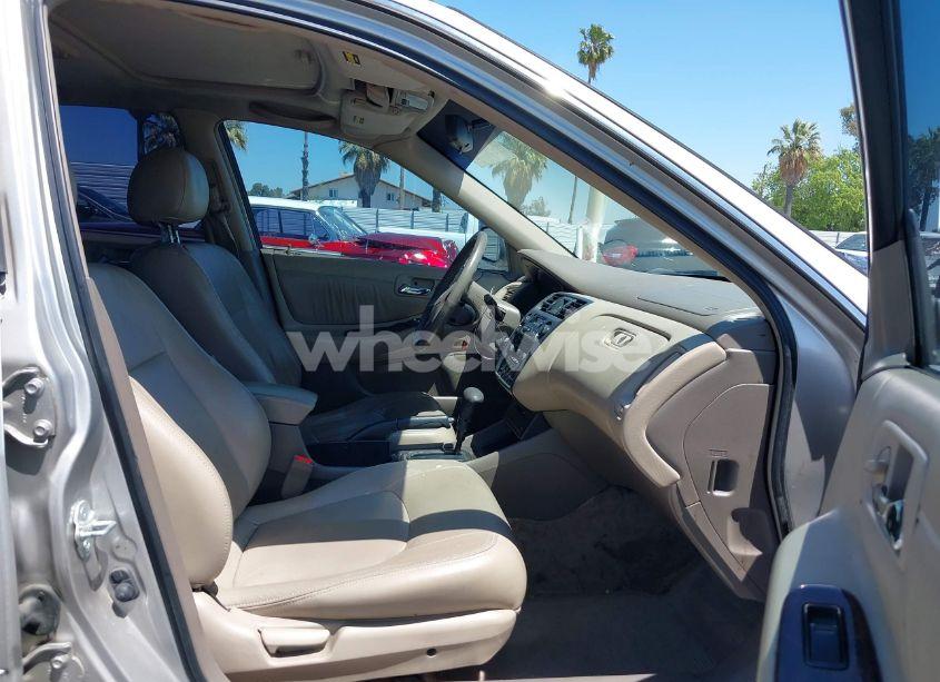 Photo 5 of 1999 Honda Accord EX V6 (VIN 1HGCG1659XA007004)