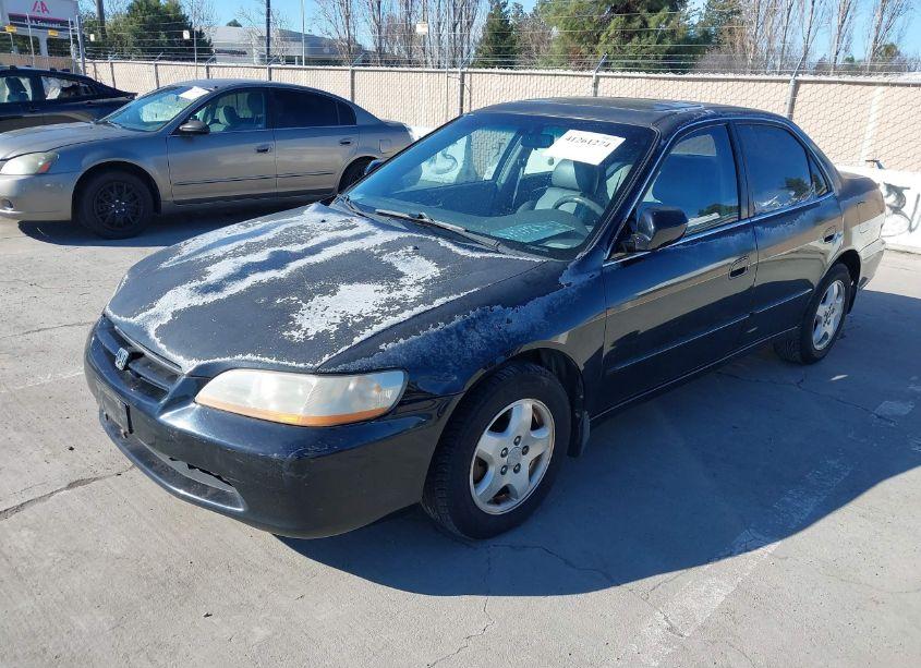 Photo 6 of 2000 Honda Accord 3.0 EX (VIN 1HGCG1659YA085428)