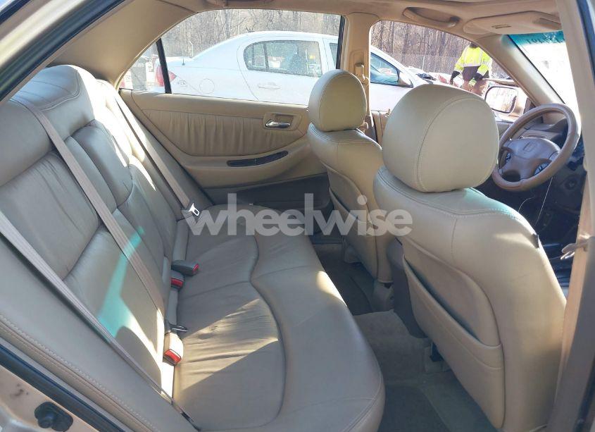 Photo 8 of 2000 Honda Accord 3.0 EX (VIN 1HGCG1659YA088751)