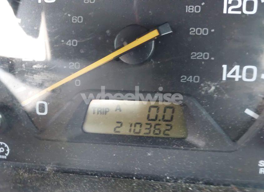 Photo 16 of 2001 Honda Accord 3.0 EX (VIN 1HGCG165X1A015054)