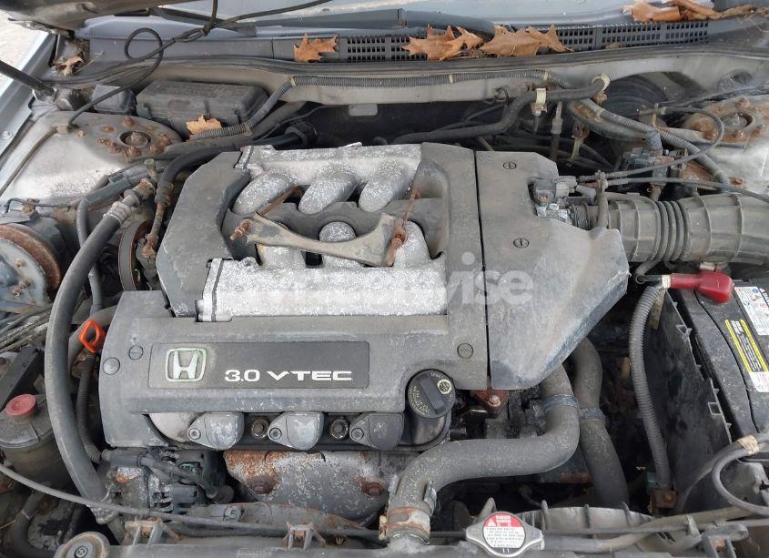 Photo 10 of 2001 Honda Accord 3.0 EX (VIN 1HGCG165X1A022313)