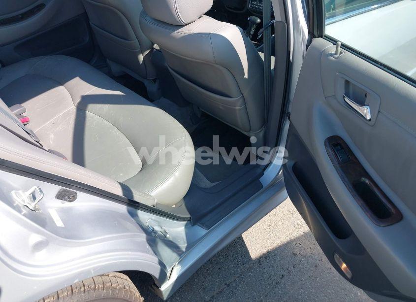 Photo 8 of 2001 Honda Accord 3.0 EX (VIN 1HGCG165X1A086044)