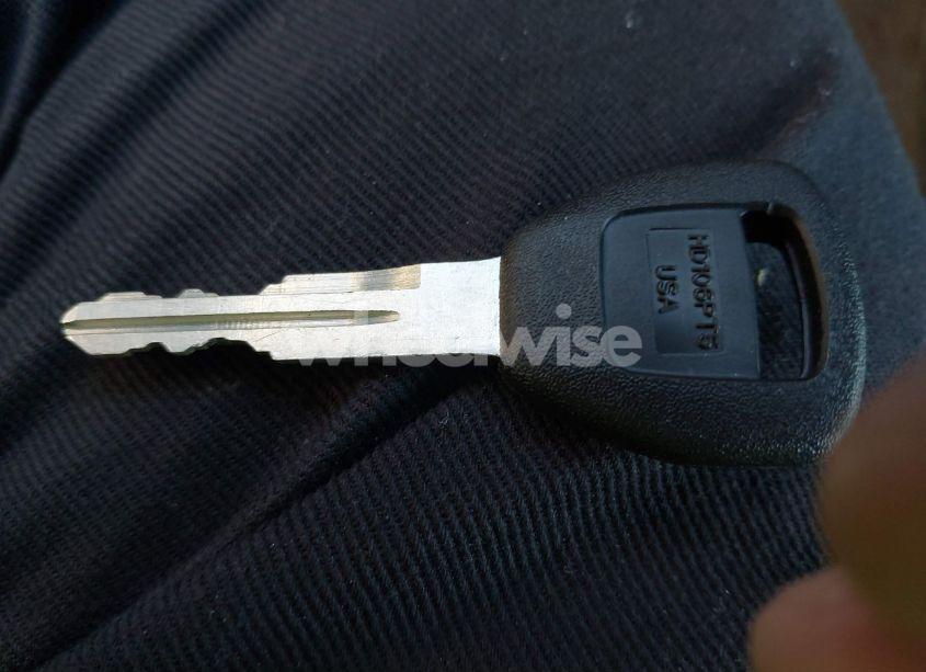 Photo 11 of 2002 Honda Accord 3.0 EX (VIN 1HGCG165X2A000328)