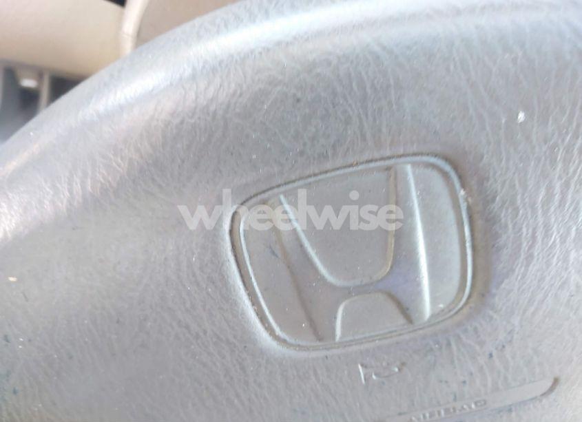 Photo 12 of 2002 Honda Accord 3.0 EX (VIN 1HGCG165X2A000328)