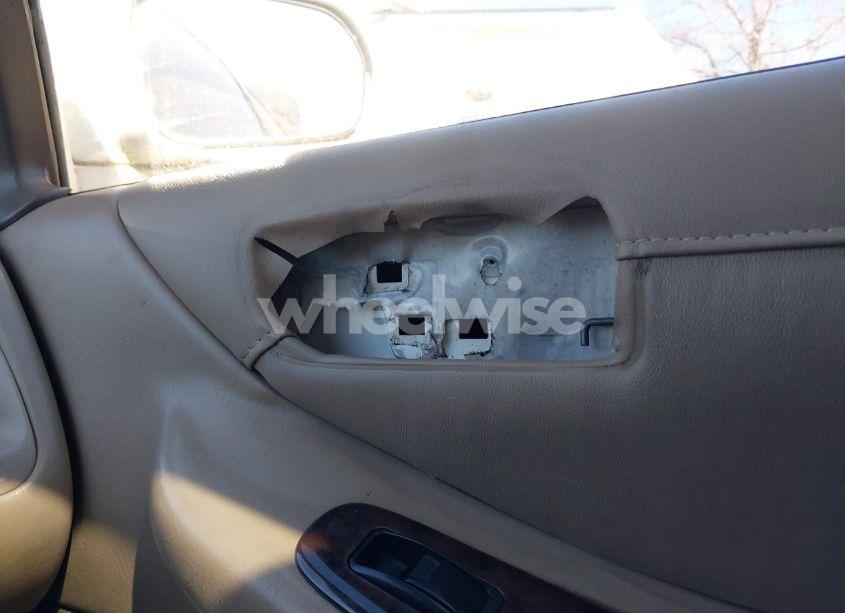 Photo 6 of 2002 Honda Accord 3.0 EX (VIN 1HGCG165X2A000328)