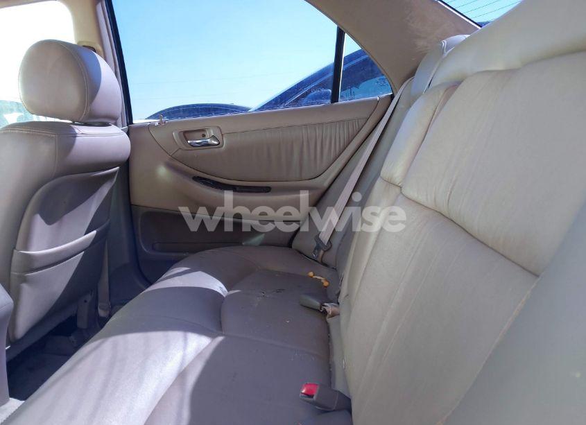 Photo 8 of 2002 Honda Accord 3.0 EX (VIN 1HGCG165X2A000328)