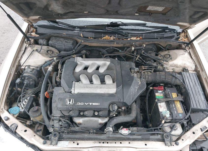 Photo 10 of 2002 Honda Accord 3.0 EX (VIN 1HGCG165X2A017078)