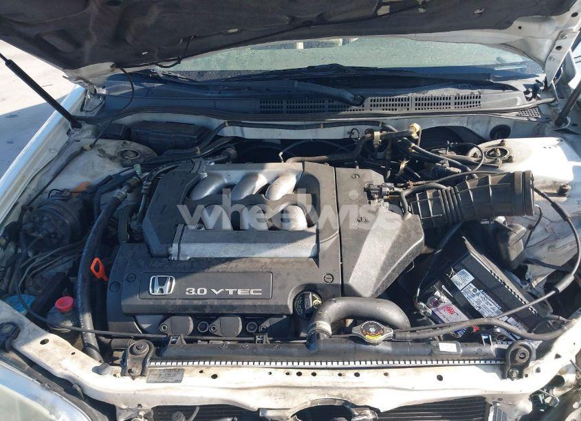 Photo 10 of 2002 Honda Accord 3.0 EX (VIN 1HGCG165X2A078284)