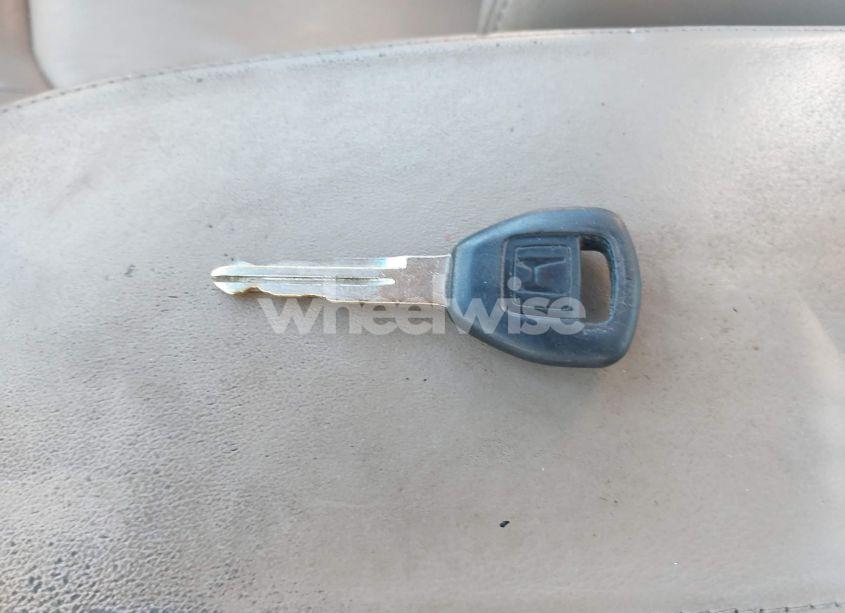 Photo 11 of 2002 Honda Accord 3.0 EX (VIN 1HGCG165X2A078284)