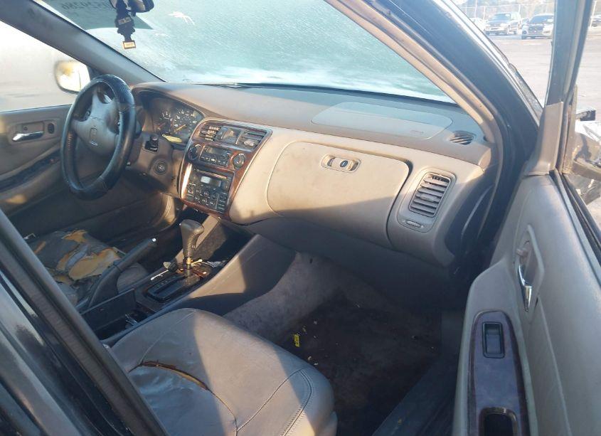 Photo 5 of 1999 Honda Accord EX V6 (VIN 1HGCG165XXA002443)