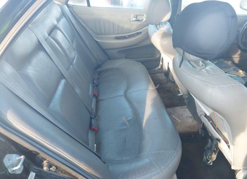 Photo 8 of 1999 Honda Accord EX V6 (VIN 1HGCG165XXA002443)