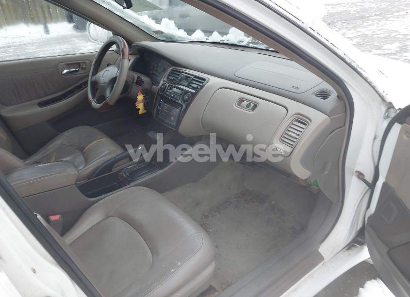 Photo 5 of 1999 Honda Accord EX V6 (VIN 1HGCG165XXA041548)