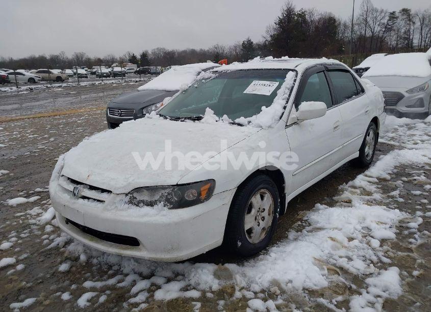 Photo 6 of 1999 Honda Accord EX V6 (VIN 1HGCG165XXA041548)
