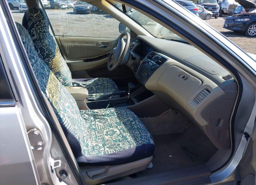 Photo 5 of 1999 Honda Accord EX V6 (VIN 1HGCG165XXA049116)