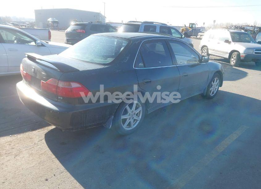 Photo 4 of 2000 Honda Accord 3.0 EX (VIN 1HGCG165XYA036058)
