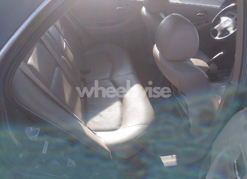 Photo 8 of 2000 Honda Accord 3.0 EX (VIN 1HGCG165XYA036058)