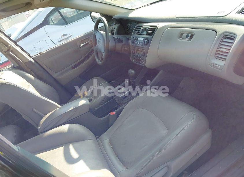 Photo 5 of 2000 Honda Accord 3.0 EX (VIN 1HGCG165XYA096521)