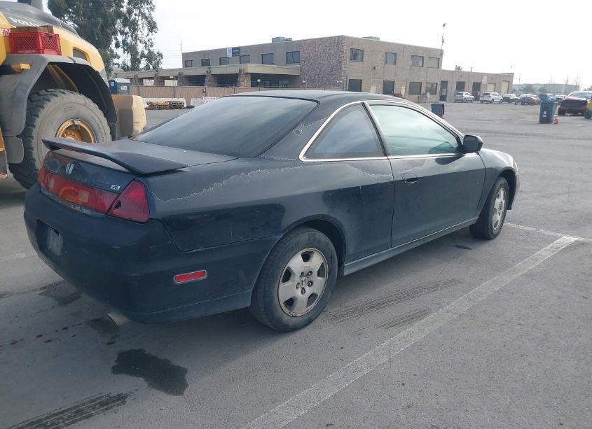Photo 4 of 2001 Honda Accord 3.0 LX (VIN 1HGCG22461A036731)