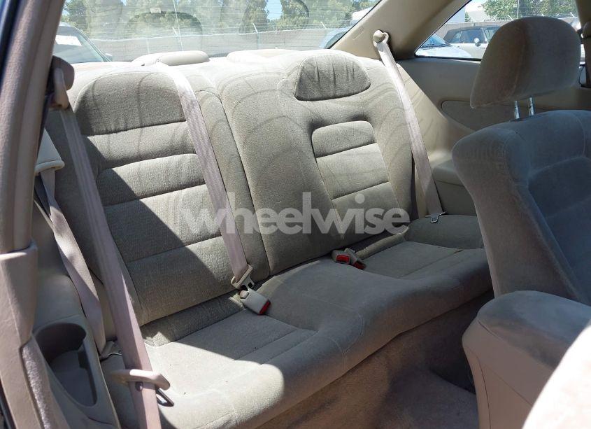 Photo 8 of 2000 Honda Accord 3.0 LX (VIN 1HGCG2249YA009971)