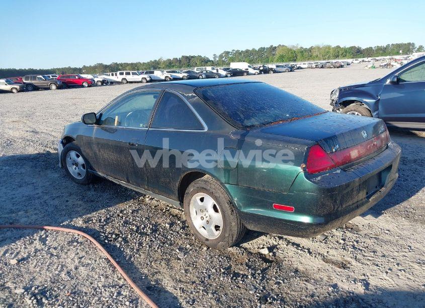 Photo 3 of 2000 Honda Accord 3.0 LX (VIN 1HGCG2249YA022803)