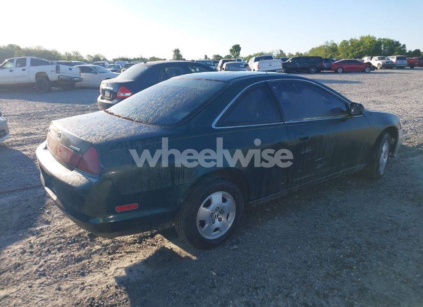 Photo 4 of 2000 Honda Accord 3.0 LX (VIN 1HGCG2249YA022803)
