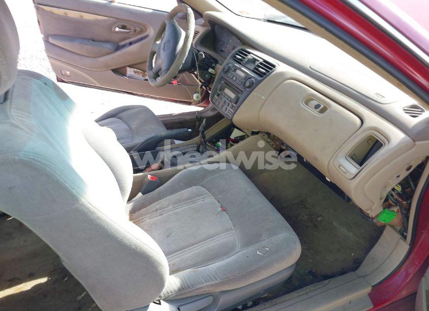 Photo 5 of 1999 Honda Accord EX V6 (VIN 1HGCG2250XA010966)