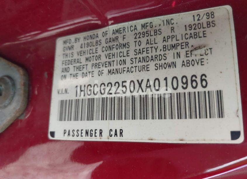 Photo 9 of 1999 Honda Accord EX V6 (VIN 1HGCG2250XA010966)