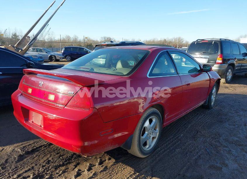 Photo 4 of 2000 Honda Accord 3.0 EX (VIN 1HGCG2250YA040762)
