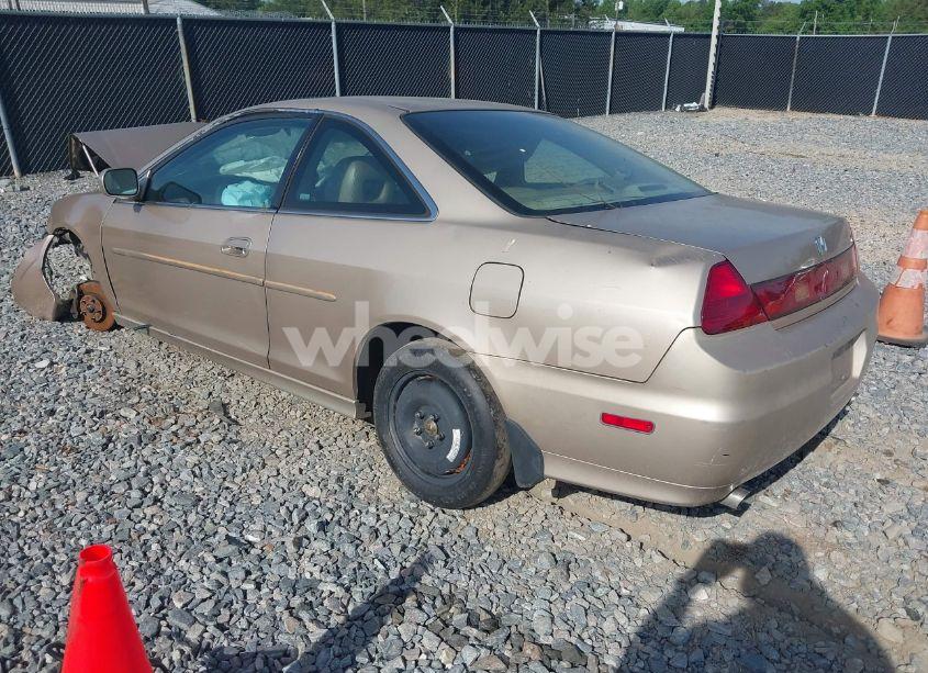 Photo 3 of 2001 Honda Accord 3.0 EX (VIN 1HGCG22521A016114)
