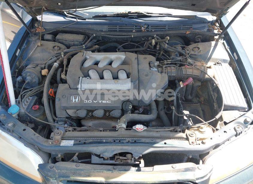 Photo 10 of 2001 Honda Accord 3.0 EX (VIN 1HGCG22521A019823)